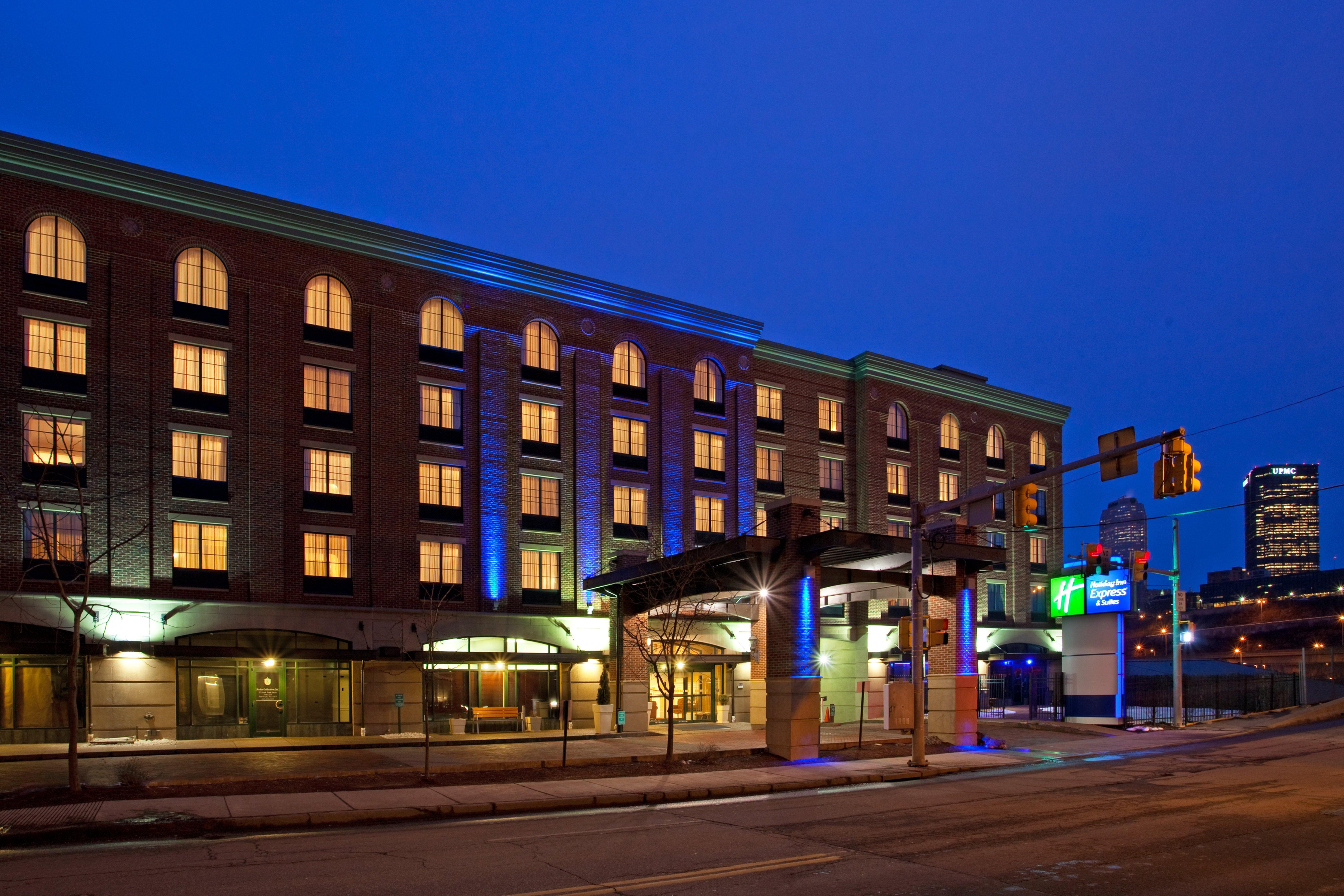 Holiday Inn Express Hotel & Suites Pittsburgh-South Side By Ihg Dış mekan fotoğraf